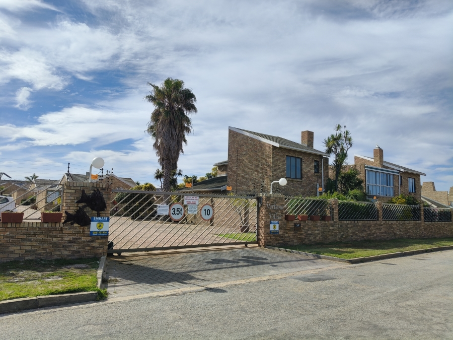 3 Bedroom Property for Sale in Jeffreys Bay Central Eastern Cape